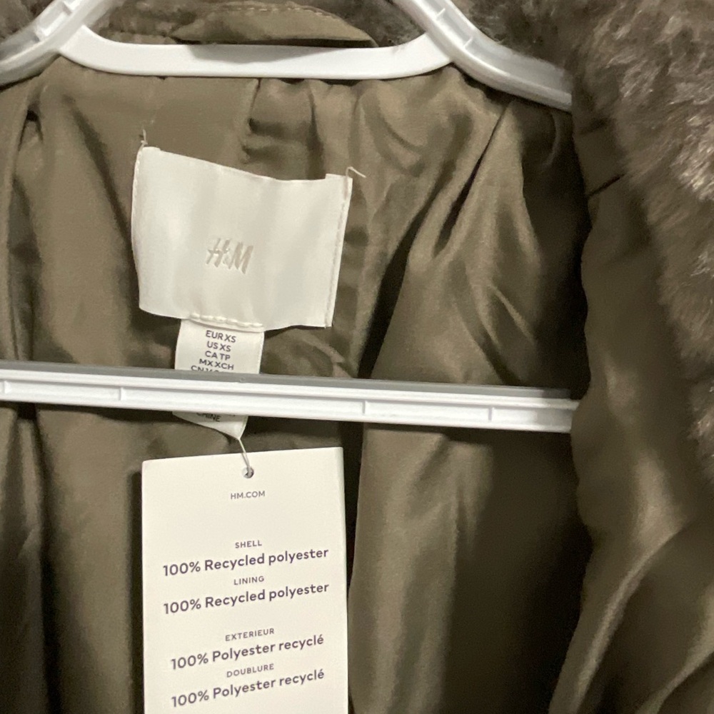 H&M Taupe Faux Fur Coat Oversized Size XS - Picture 6 of 10